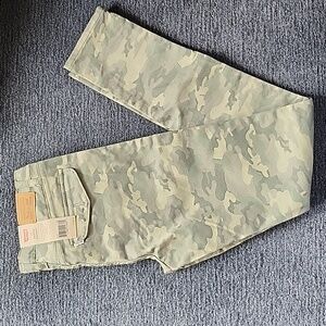 Girls Levi's Camouflage Skinny Jeans